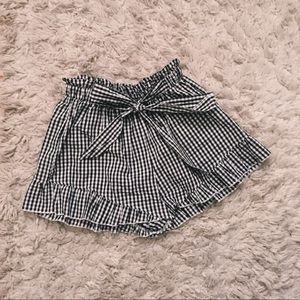 ✨Never Worn Gingham Shorts✨